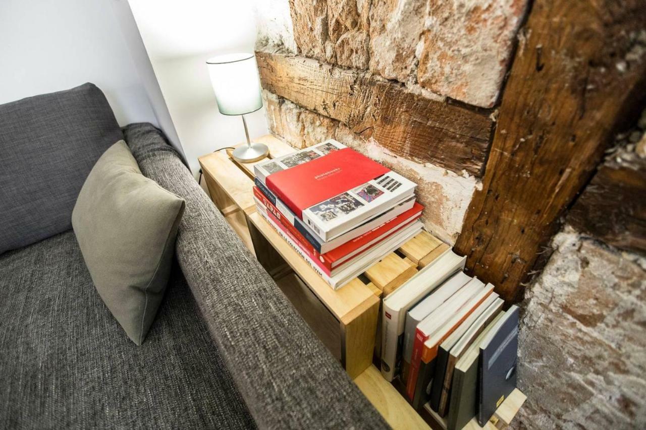 Intimate And Artistic Flat Wifi Puerta Del Sol Apartment Madrid Exterior photo